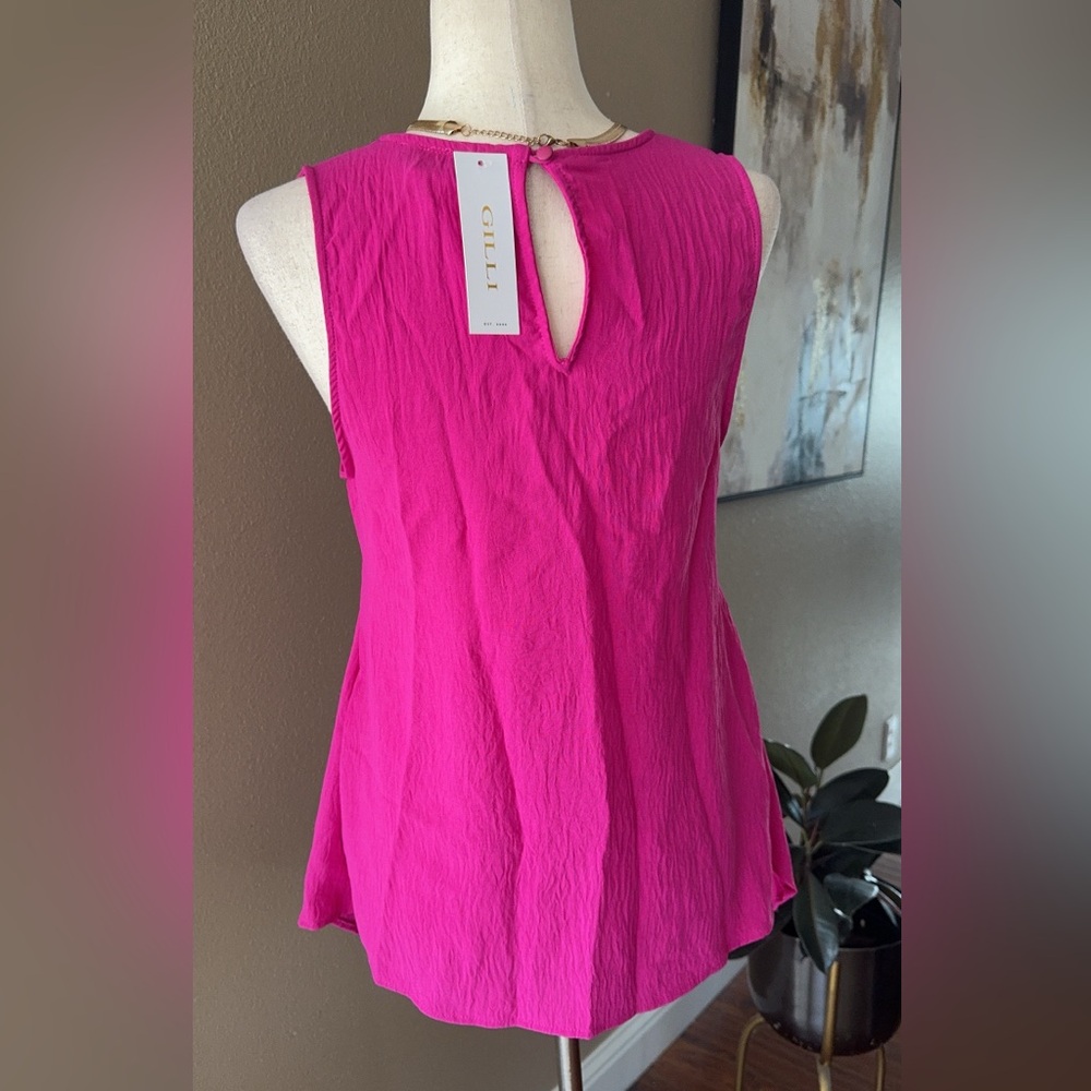 Fuchsia wrap sleeveless top - Picture 4 of 12